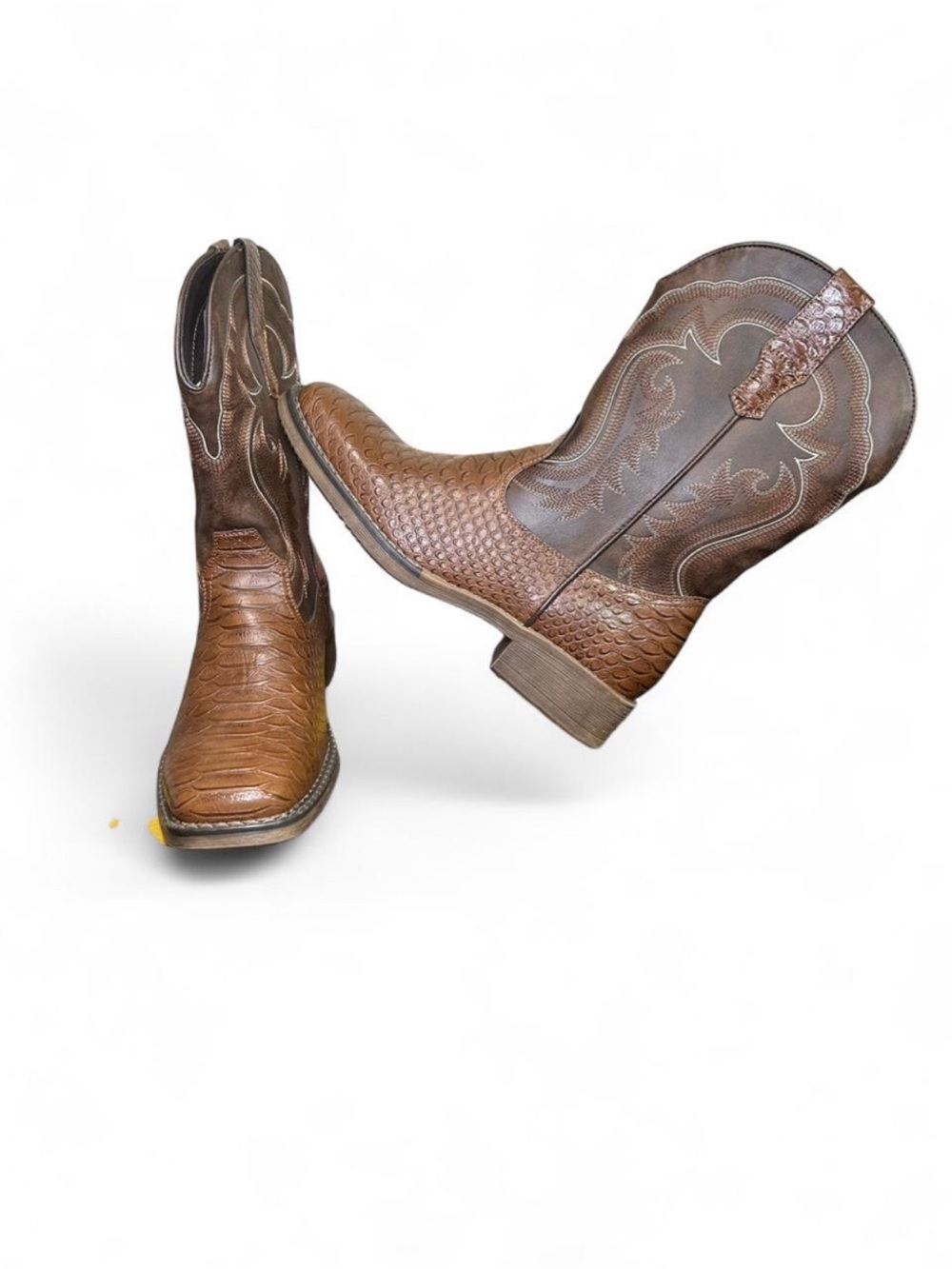 Classic Brown Western Cowboy Boots W/Square Toe Western Embroidered - Brand New